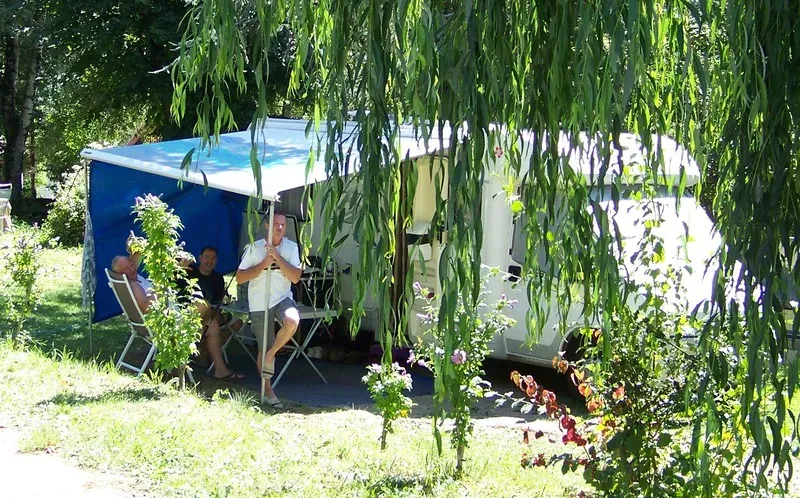 instant-choisis-camping-clair-matin-3