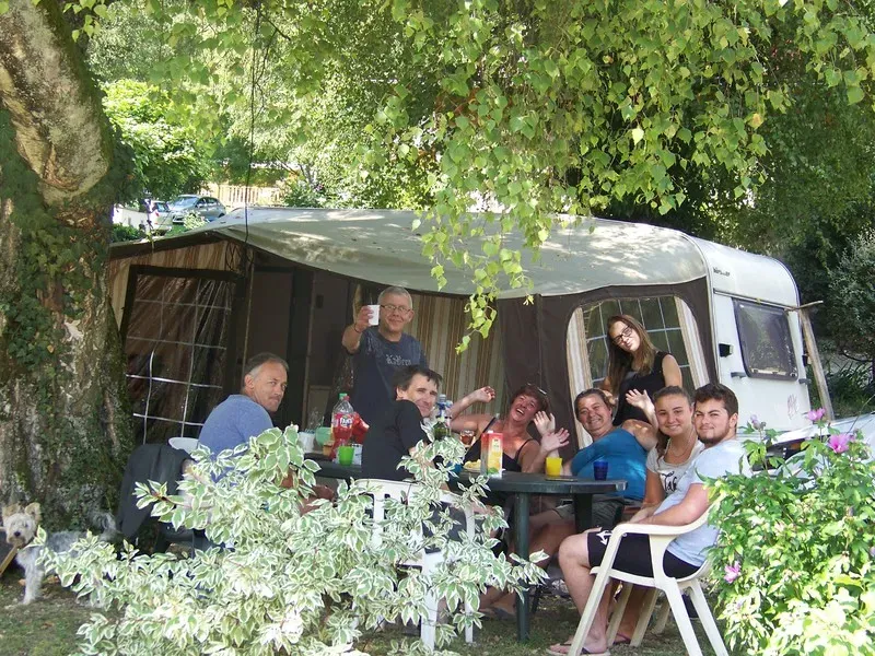instant-choisis-camping-clair-matin-5